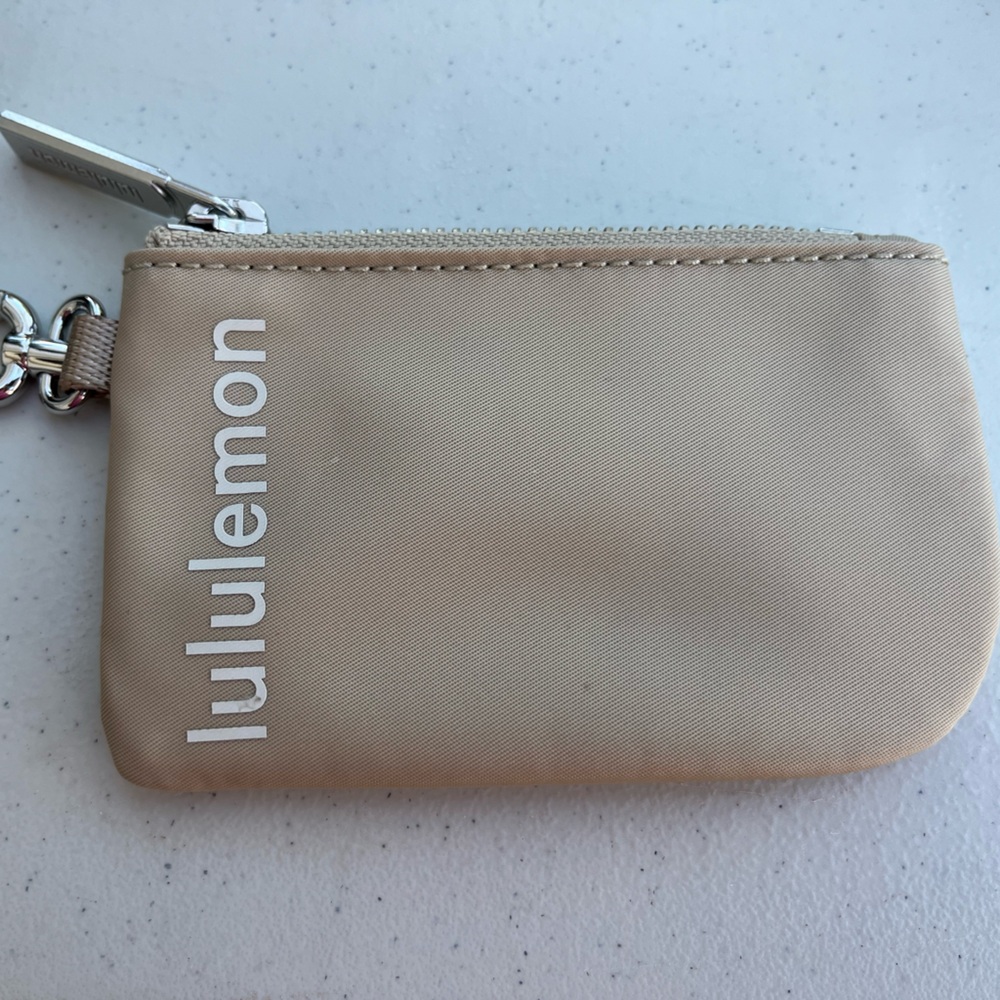 Lululemon Change Purse/Small Wristlet